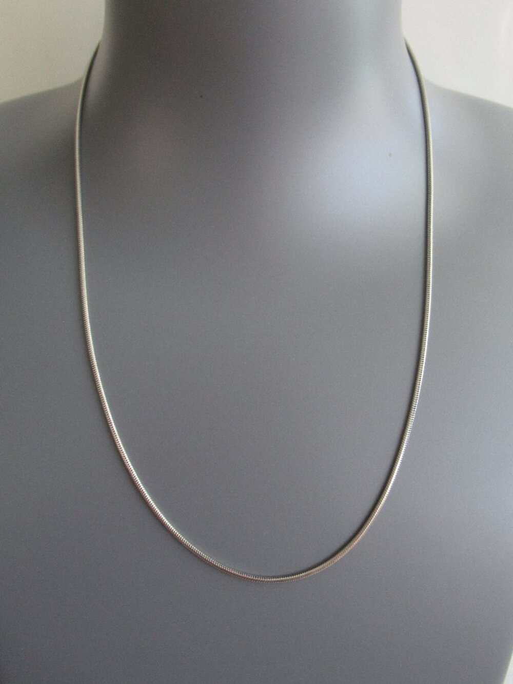 Sterling Silver 925 - 1.3 mm Snake Chain 18" Chain Necklace - 7.21 g